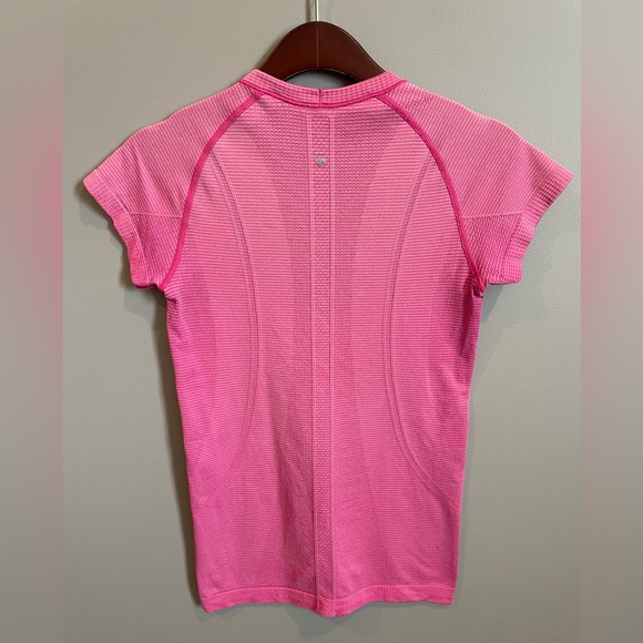 Lululemon Swiftly Tech Short Sleeve Crew 6 - Picture 4 of 6